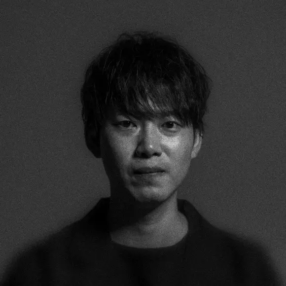 森岡 良介 のプロフィール画像 (バストアップ)